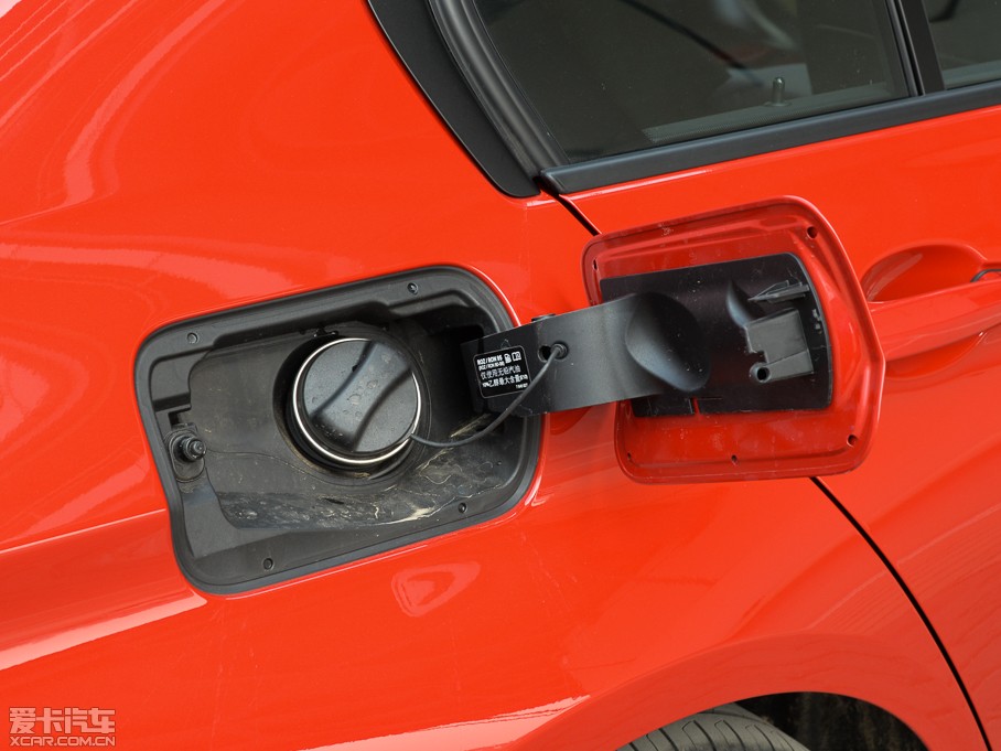 2015��R3ϵ 320i �r(sh��)����