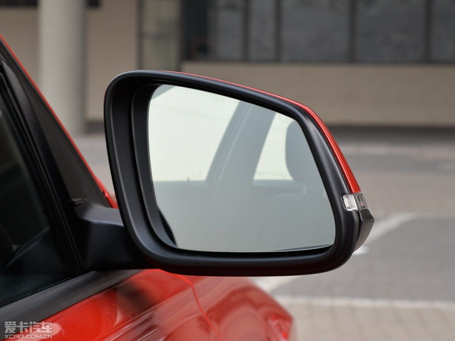 2015��R3ϵ 320i �r����