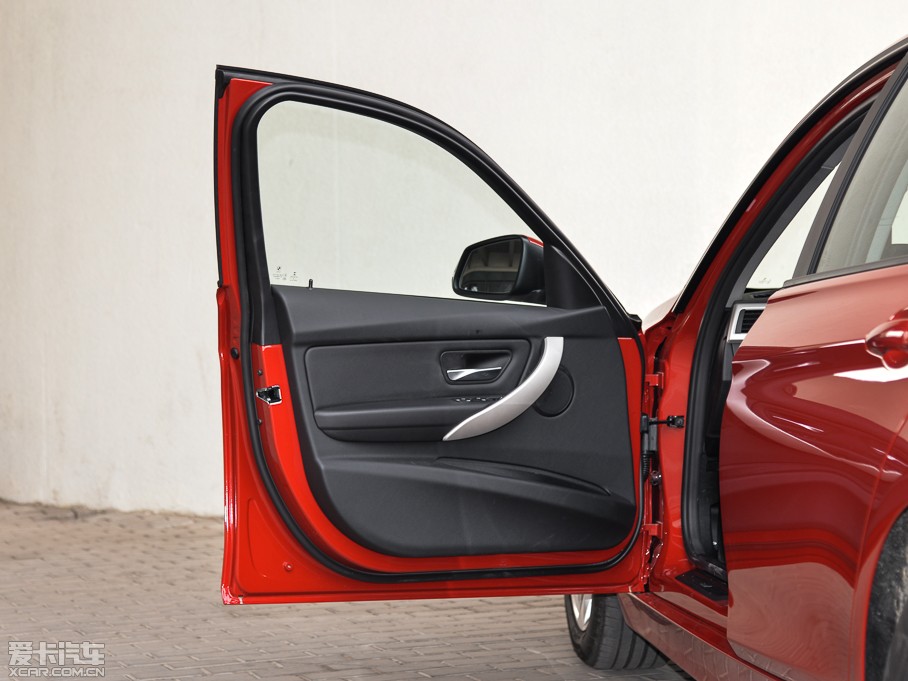 2015��R3ϵ 320i �r����