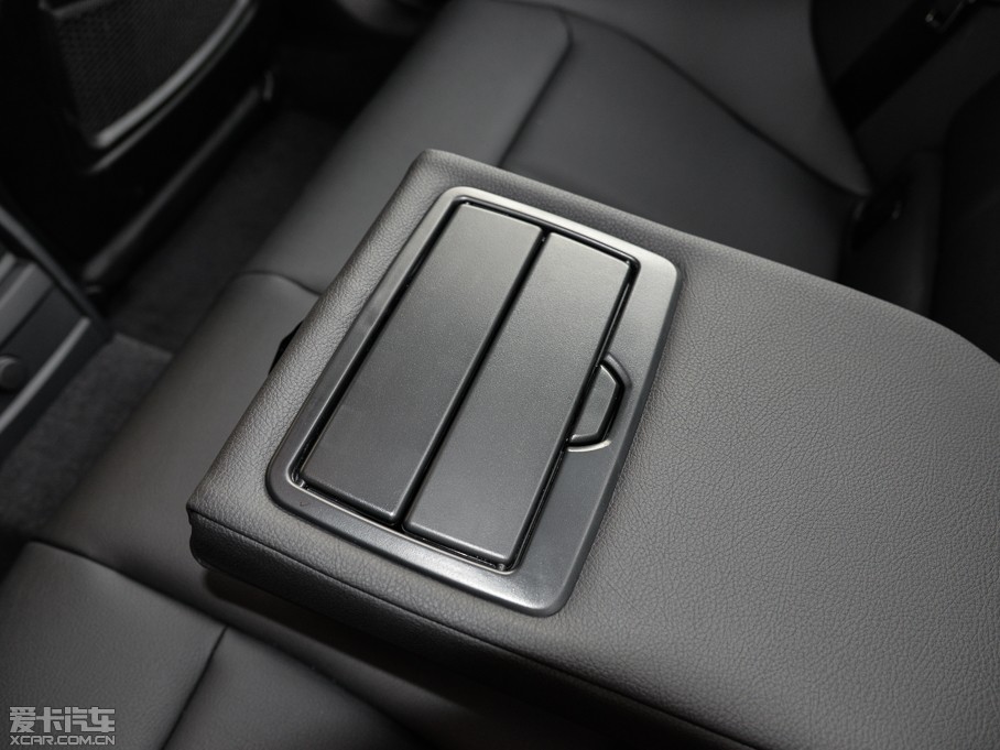 2015��R3ϵ 320i �r����