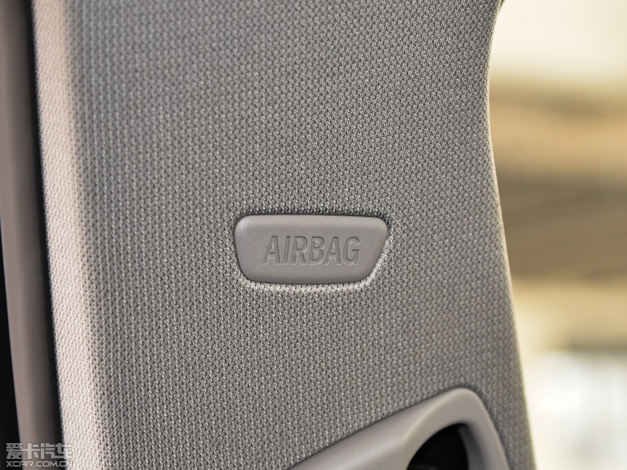 2015��R3ϵ 320i �r����