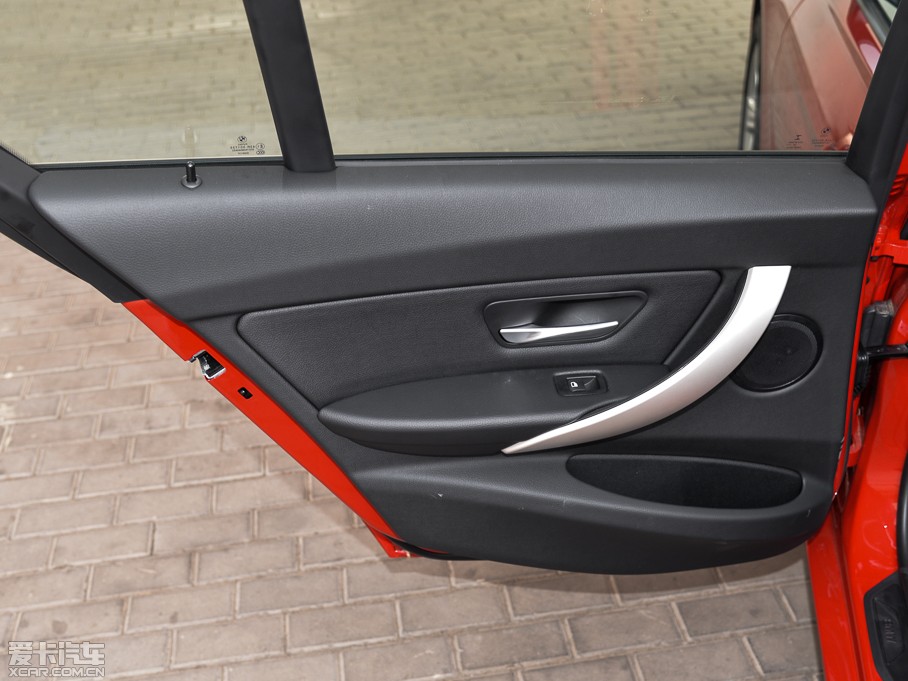 2015��R3ϵ 320i �r����