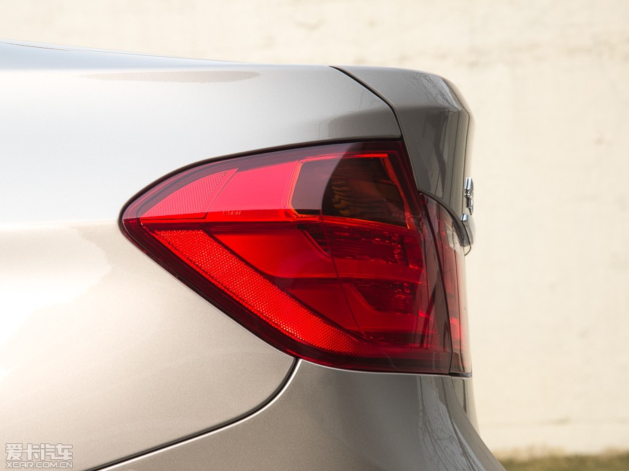 2015R3ϵ  320Li AOӋb