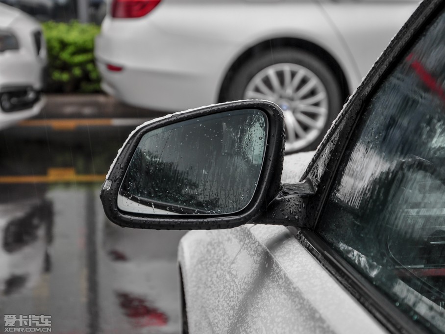 2015R3ϵ 320i \OӋb