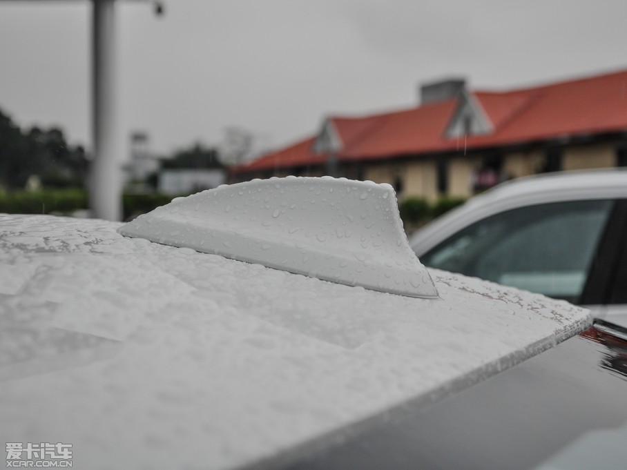 2015R3ϵ 320i \OӋb