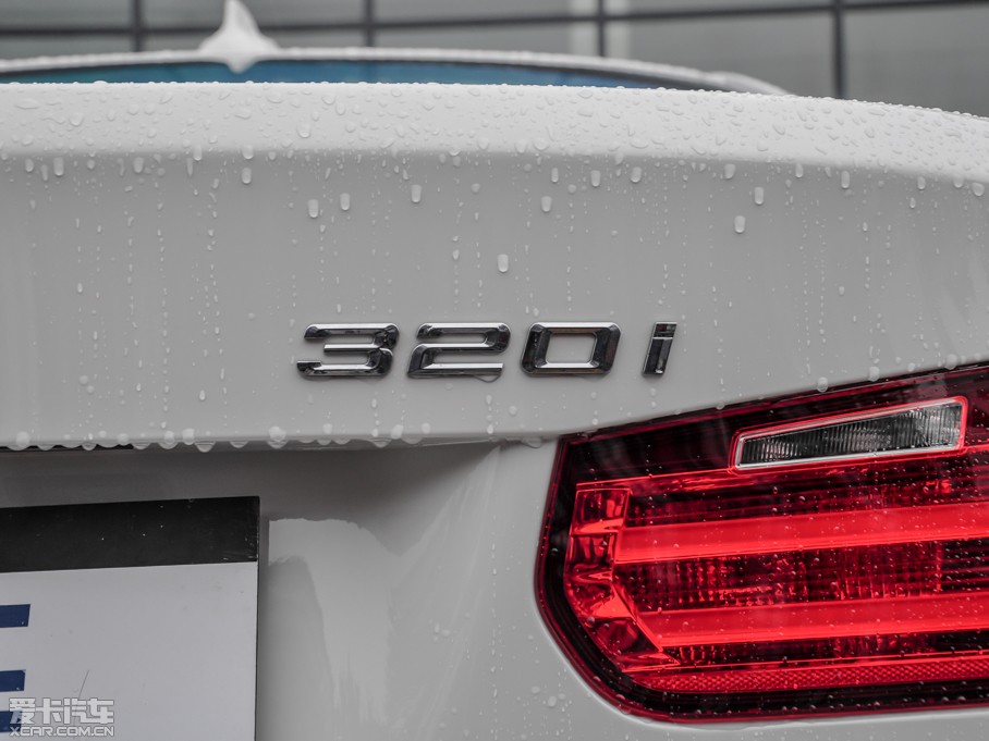 2015R3ϵ 320i \OӋb