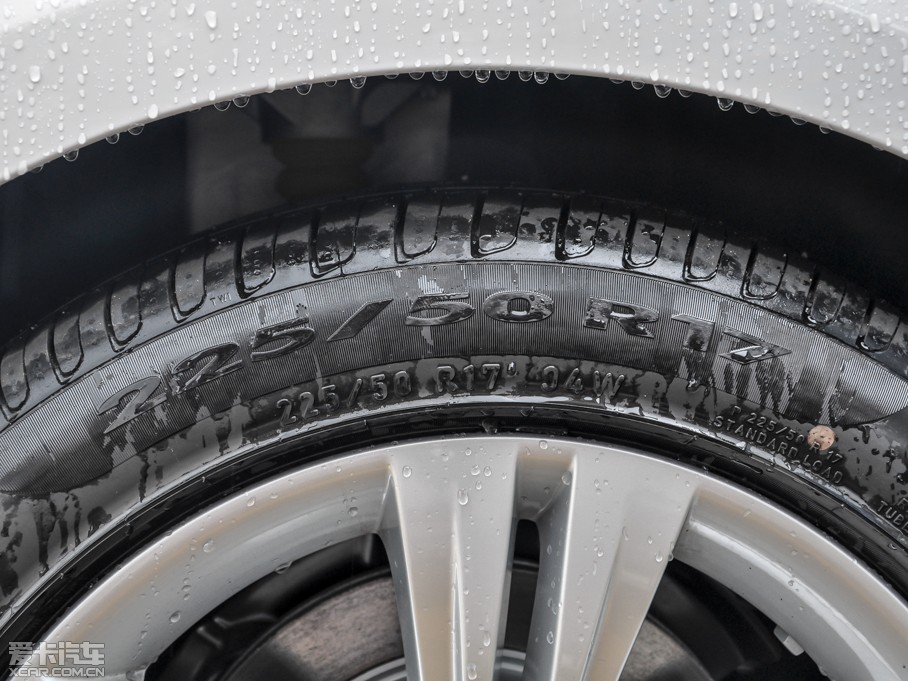 2015R3ϵ 320i \OӋb