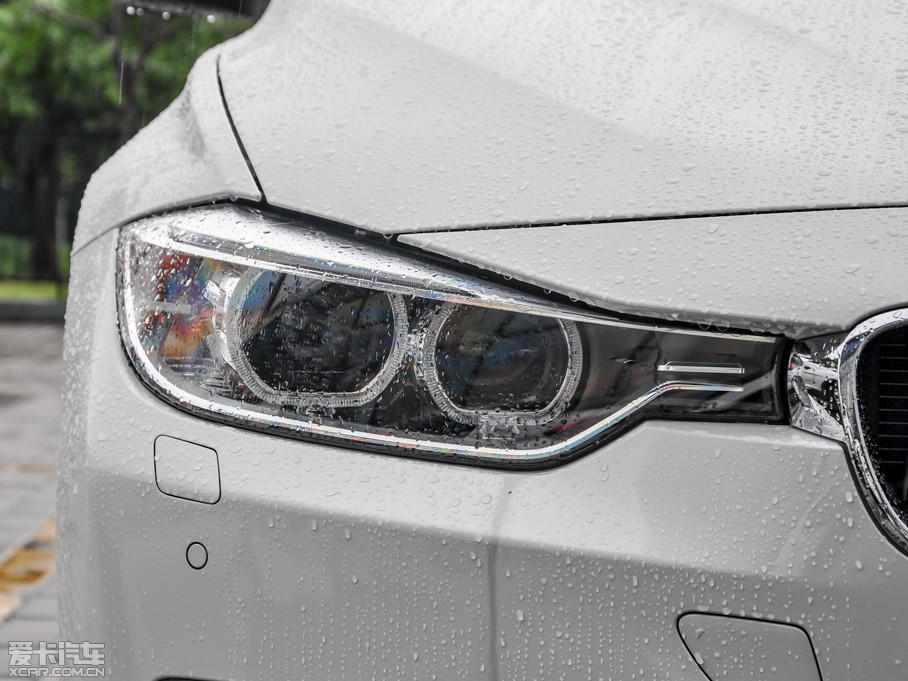 2015R3ϵ 320i \OӋb