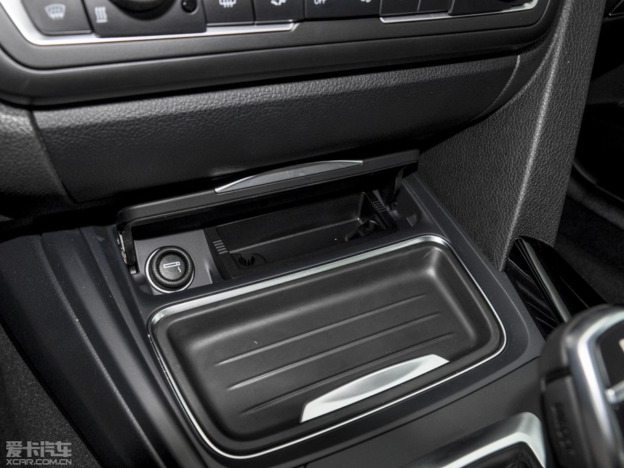 2015R3ϵ 320i \(yn)(dng)O(sh)Ӌ(j)b