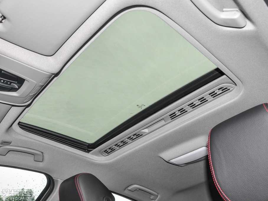 2015R3ϵ 320i \OӋb