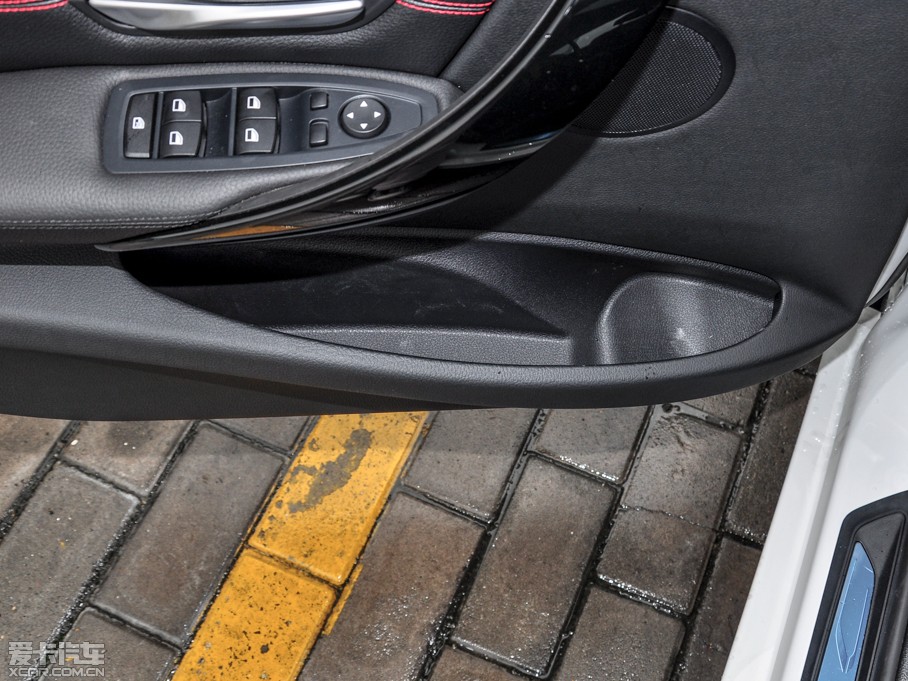 2015R3ϵ 320i \(yn)(dng)O(sh)Ӌ(j)b