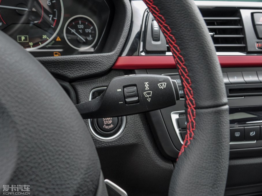 2015R3ϵ 320i \OӋb