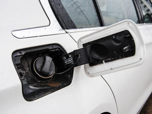 2015328Li xDriveAOӋb w