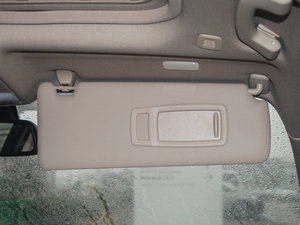 2015328Li xDriveAOӋb g