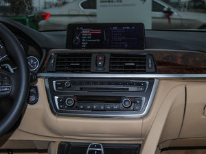 2015328Li xDriveAOӋb п_