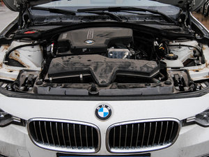 2015328Li xDriveAOӋb lәC