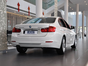 2015328i xDrive\OӋb w^