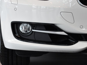 2015328i xDrive\OӋb ^