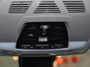 2015328i xDrive\OӋb g