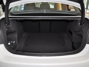 2015328i xDrive\OӋb g