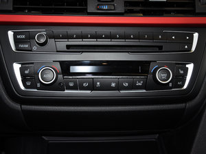 2015328i xDrive\OӋb {