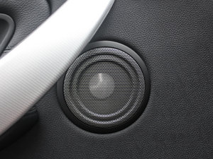 2015328i M\(yn)(dng) g