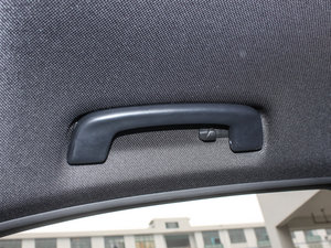 2015328i M\(yn)(dng) g