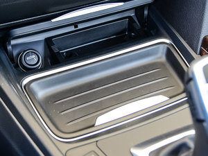 2015 320Li AOӋb g