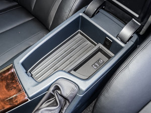 2015 320Li AOӋb g