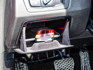 2015 320Li AOӋb g