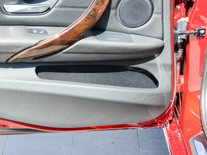 2015 320Li AOӋb g