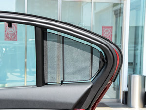 2015 320Li AOӋb g