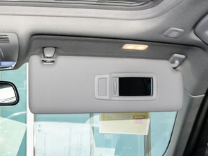 2015 320Li AOӋb g