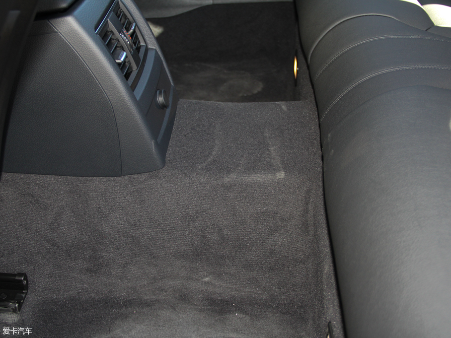 2016R3ϵ 320Li r(sh)