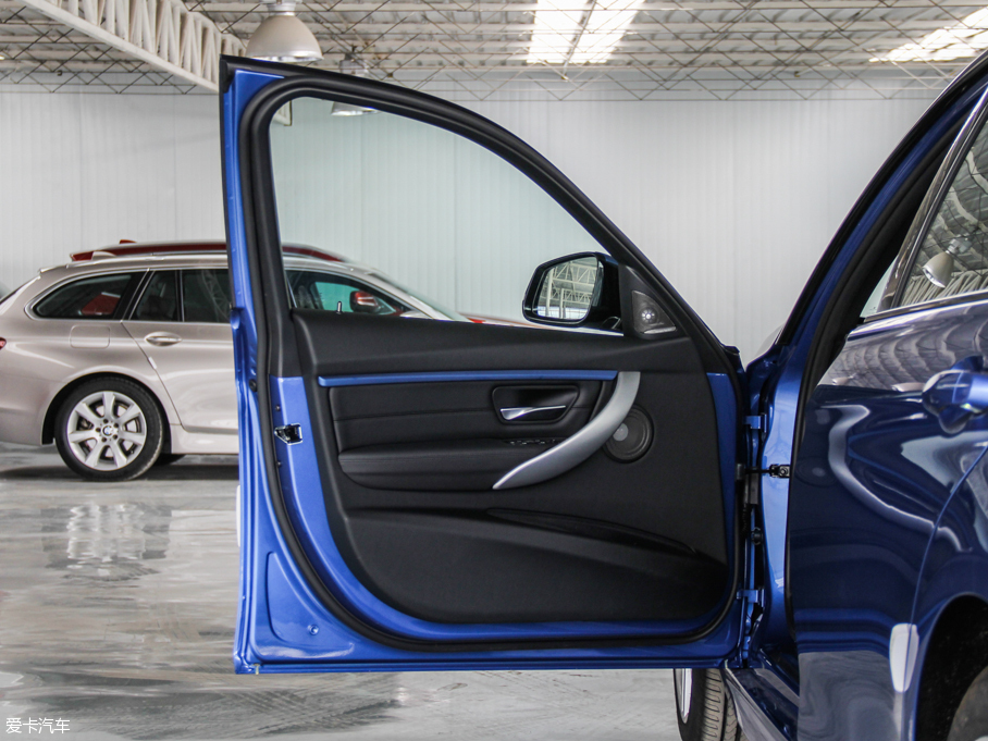 2016R3ϵ 328i xDrive M \(yn)(dng)