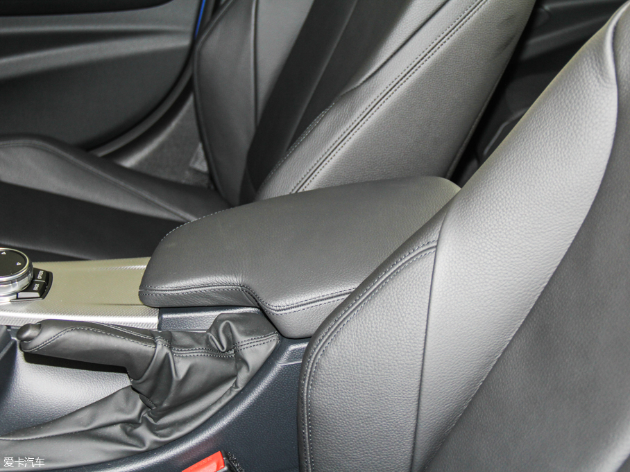 2016R3ϵ 328i xDrive M \