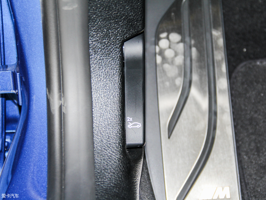 2016R3ϵ 328i xDrive M \