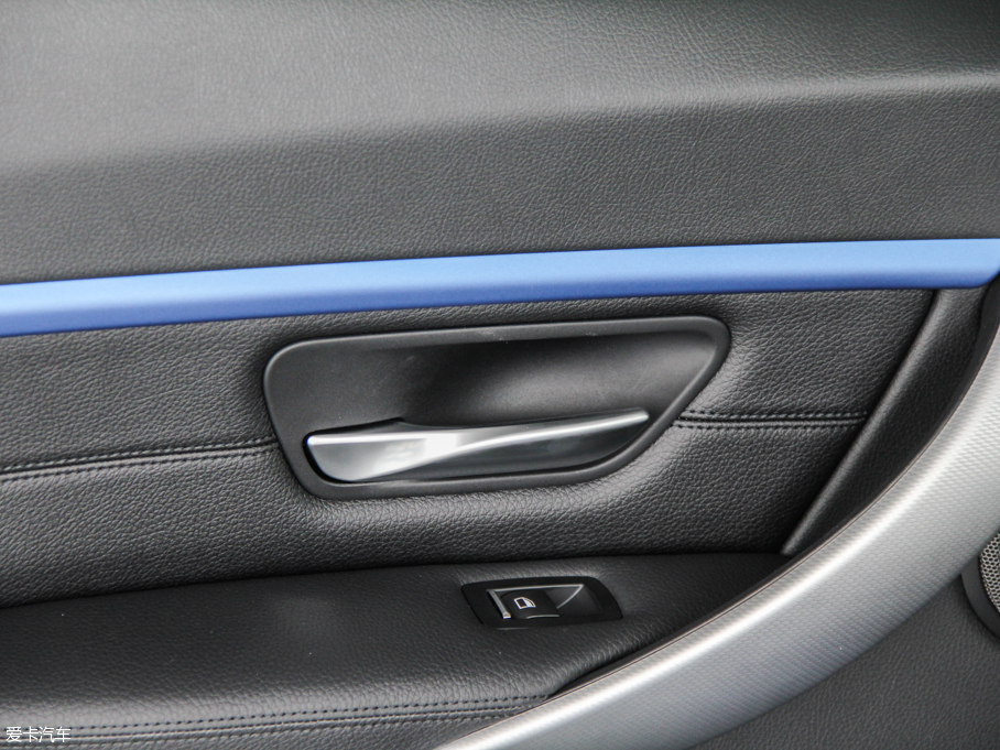 2016R3ϵ 328i xDrive M \