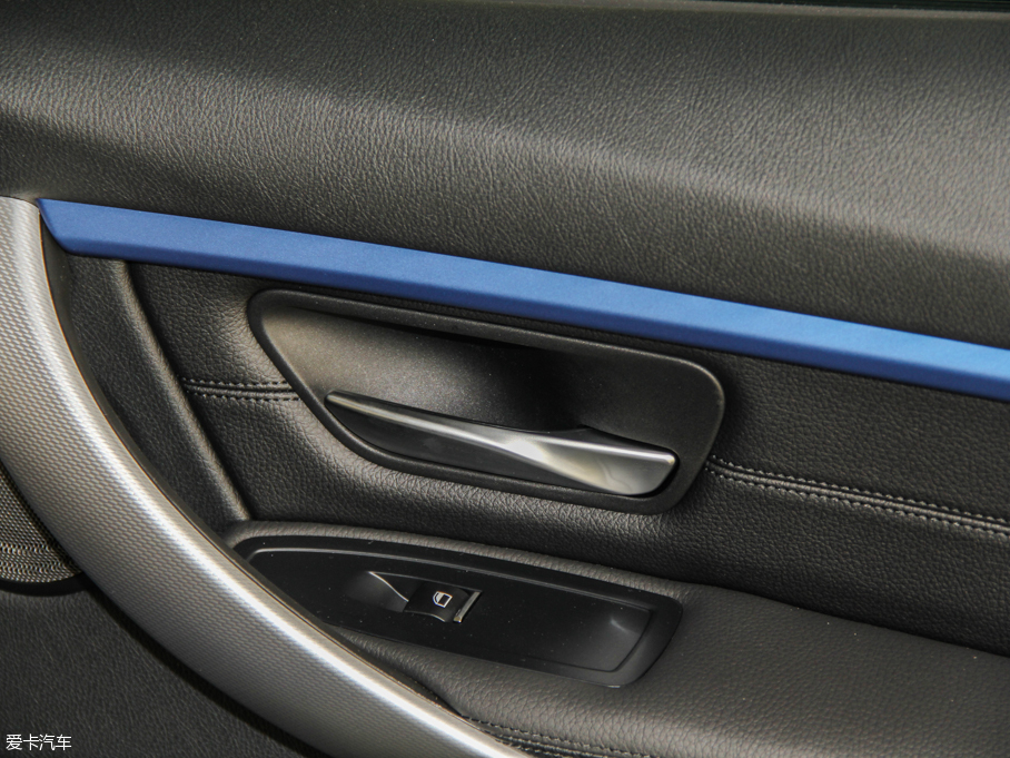 2016R3ϵ 328i xDrive M \