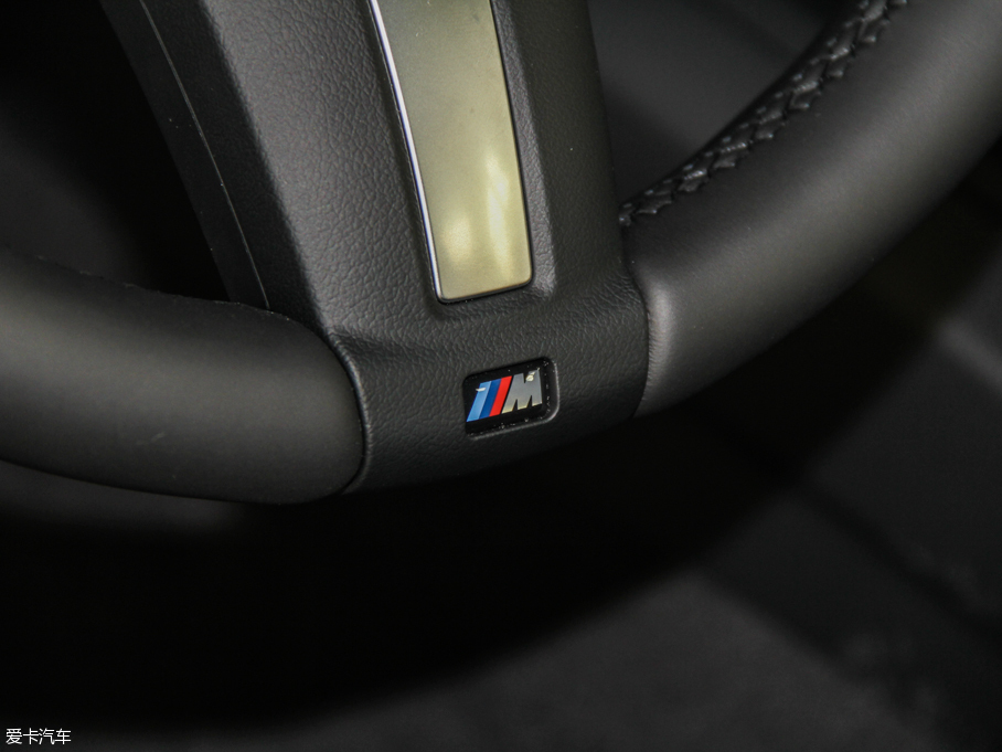 2016R3ϵ 328i xDrive M \