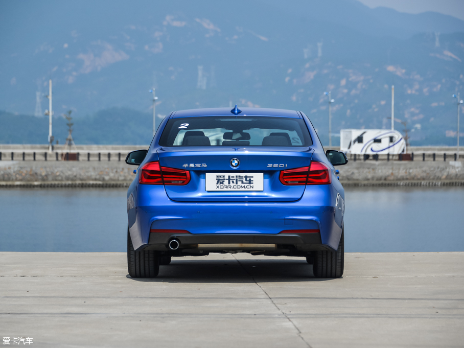 2016R3ϵ 320i M \