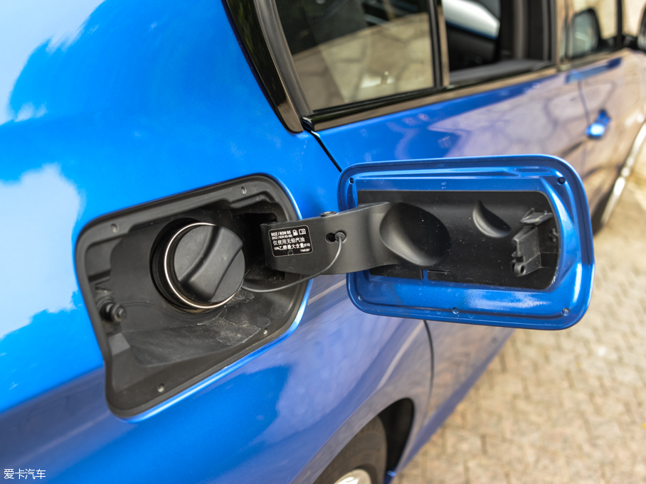 2016R3ϵ 320i M \(yn)