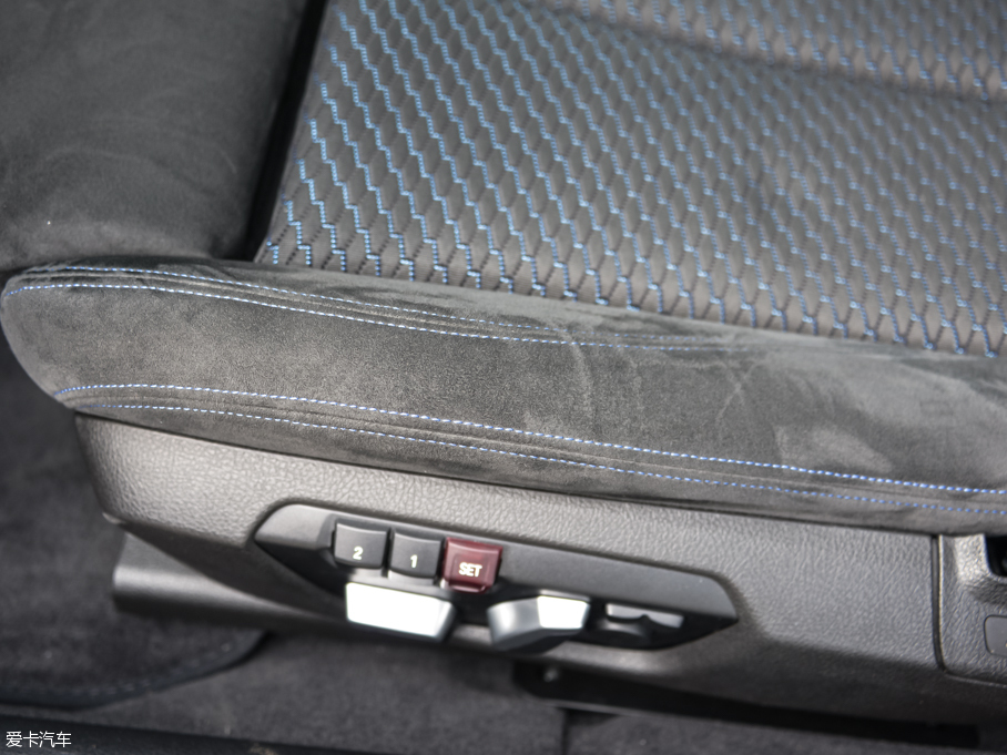 2016��R3ϵ 320i M �\����