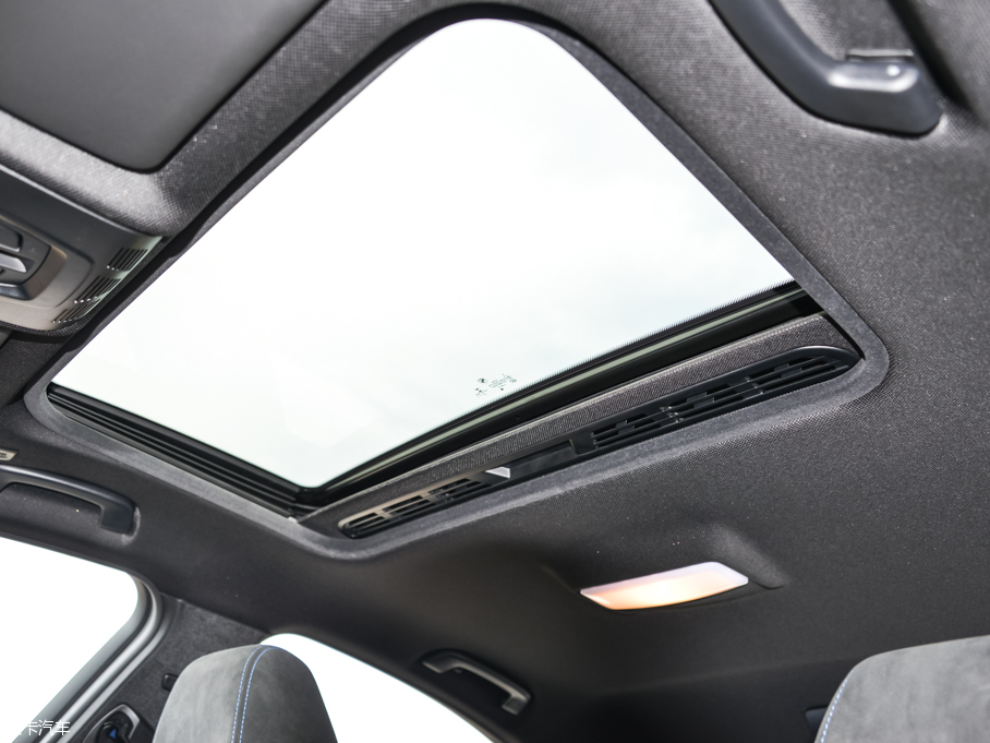 2016��R3ϵ 320i M �\����