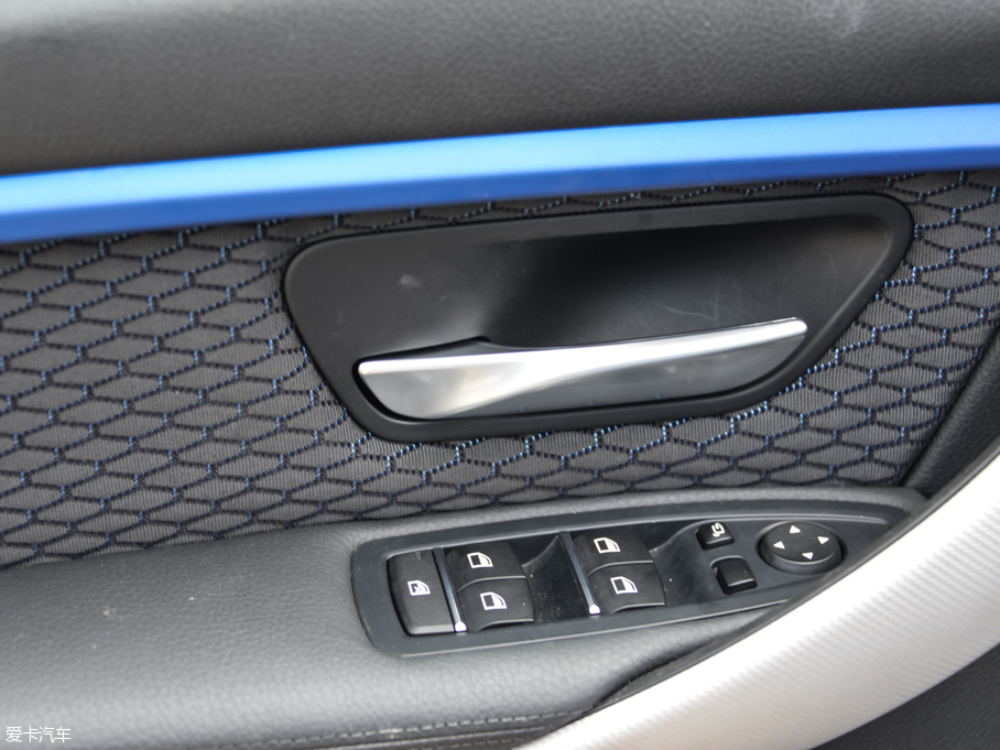 2016��R3ϵ 320i M �\����