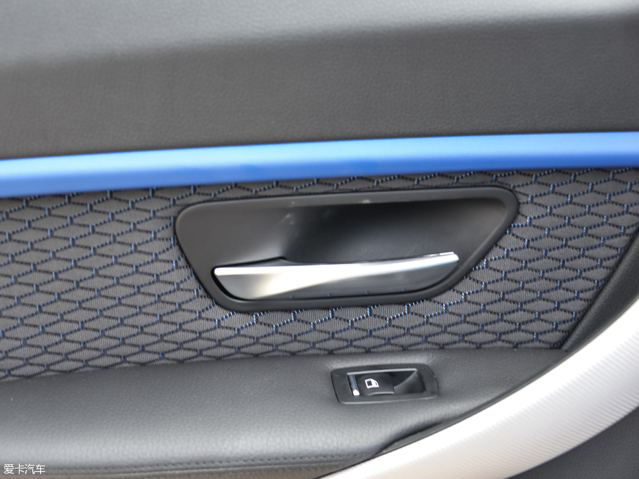 2016R3ϵ 320i M \