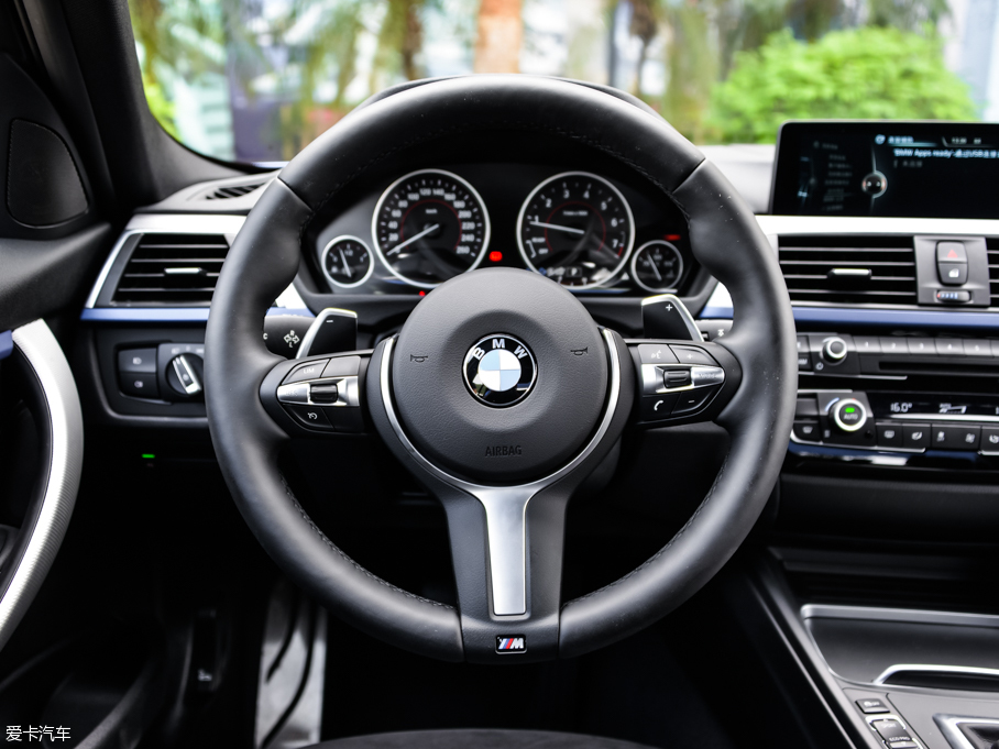 2016R3ϵ 320i M \