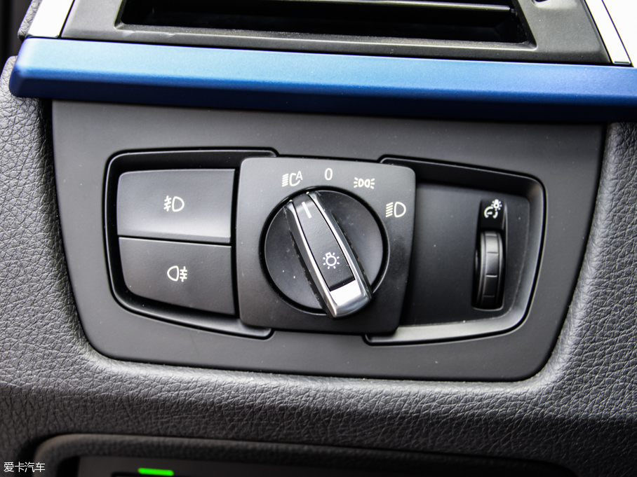 2016��R3ϵ 320i M �\����