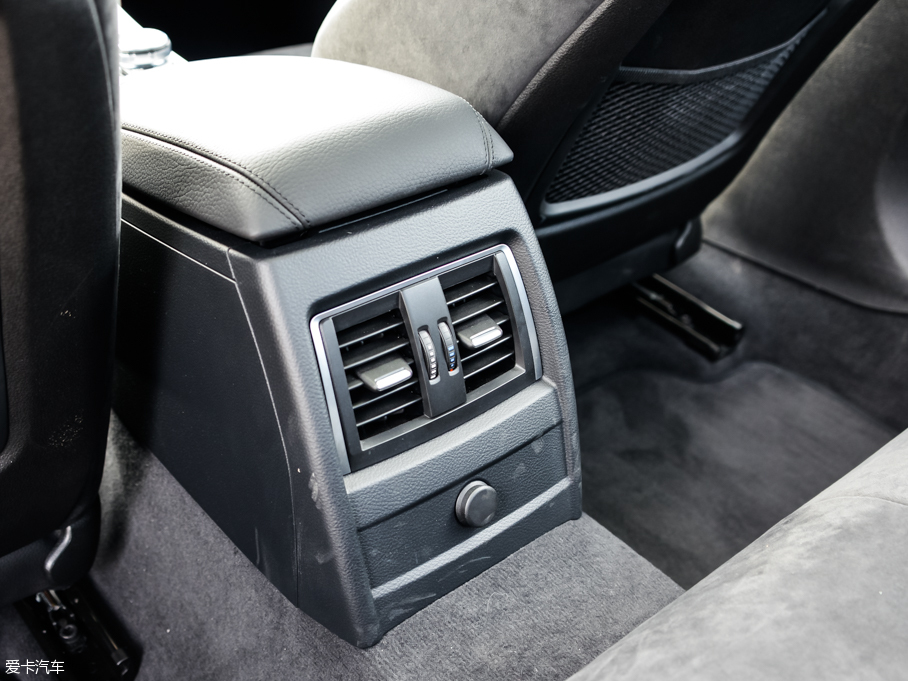 2016��R3ϵ 320i M �\����