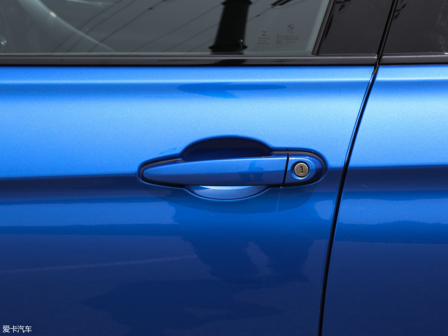 2016R3ϵ 328i xDrive M \